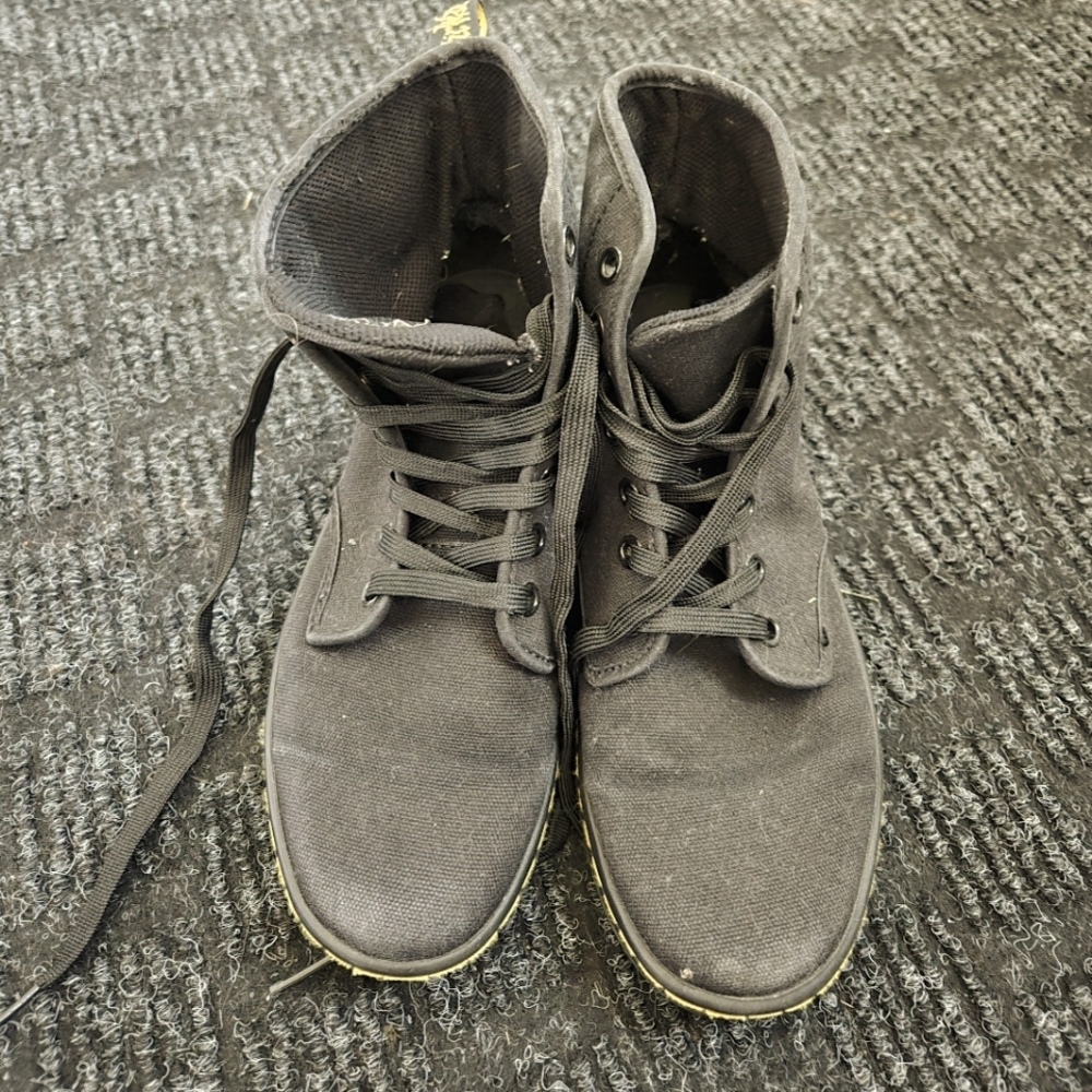 Dr Martins Shoes